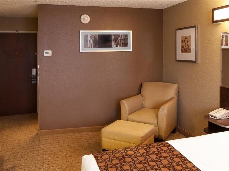 Microtel Inn & Suites By Wyndham St Clairsville - Wheeling St. Clairsville Kültér fotó