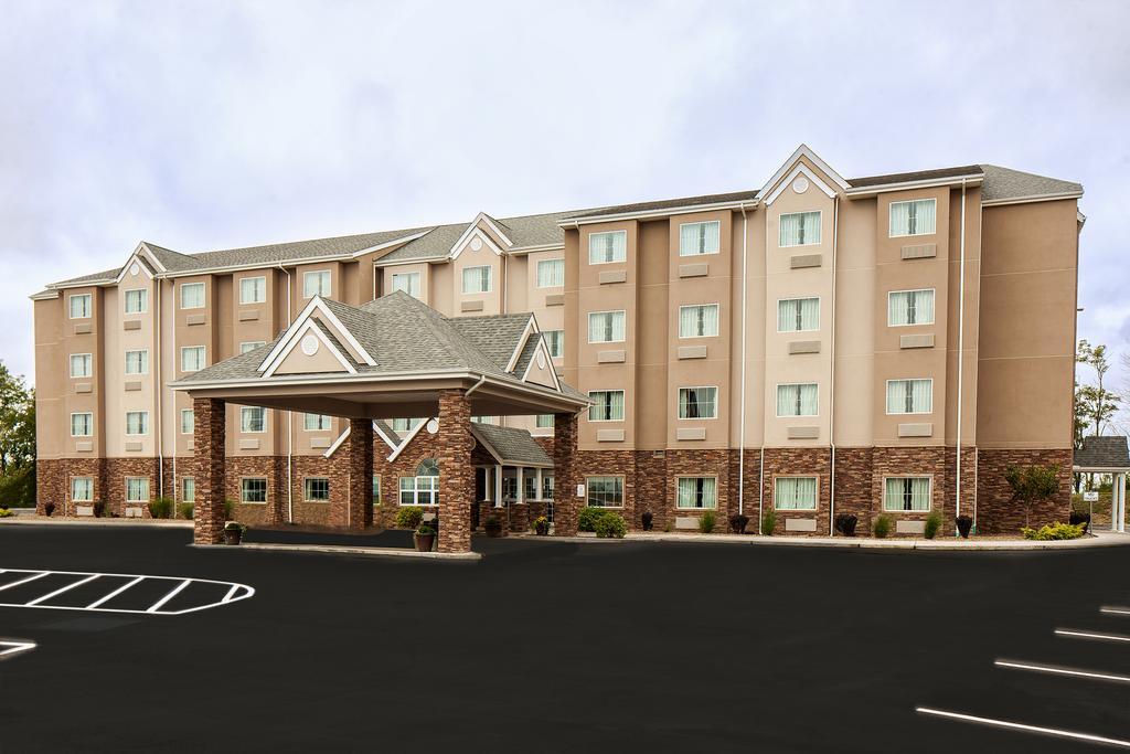 Microtel Inn & Suites By Wyndham St Clairsville - Wheeling St. Clairsville Kültér fotó